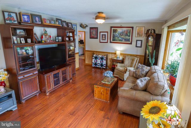 2603 VESER LN, Willow Grove, PA 19090