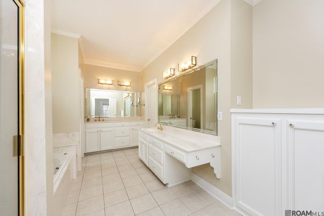 5029 Summa Ct, Baton Rouge, LA 70809