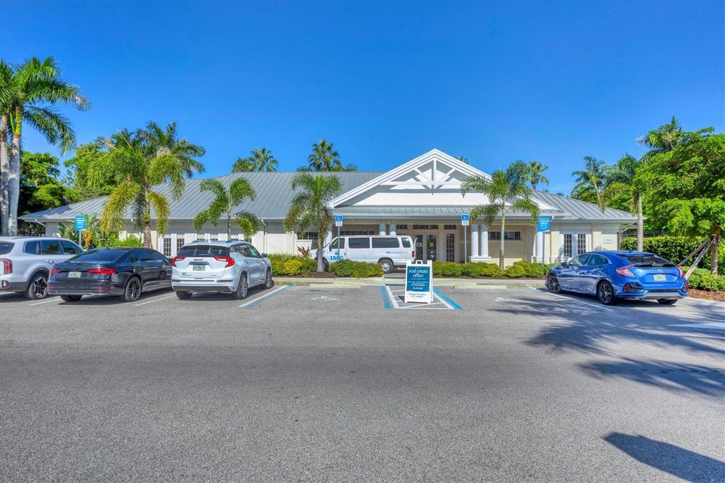 Image 42 of property listing at 3409 54TH DRIVE W 103, Bradenton, FL 34210