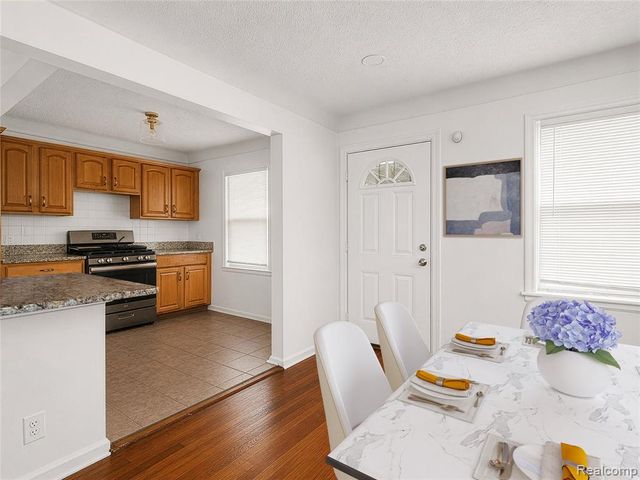 14473 Carlisle Street, Detroit, MI 48205