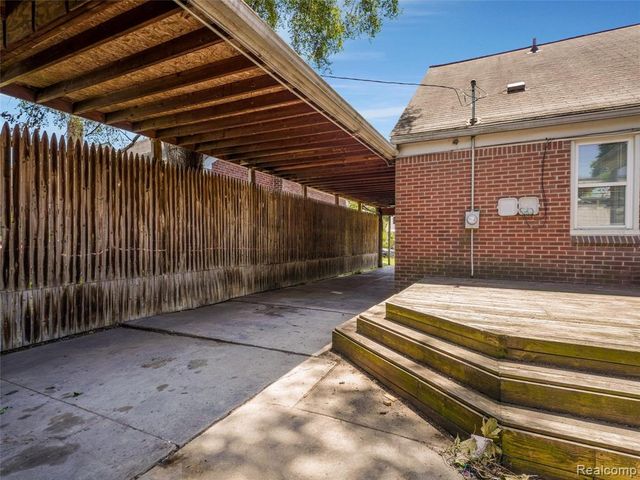 14473 Carlisle Street, Detroit, MI 48205