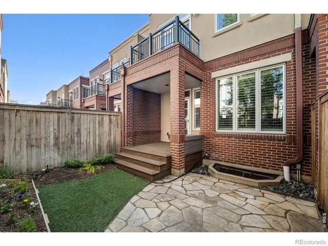 6 S Monroe Street, Denver, CO 80209