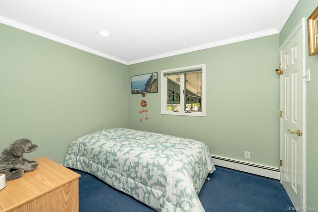 18 Byron Road, Commack, NY 11725