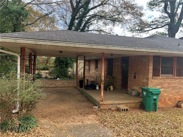 2090 Cherry Lane, Decatur, GA 30032