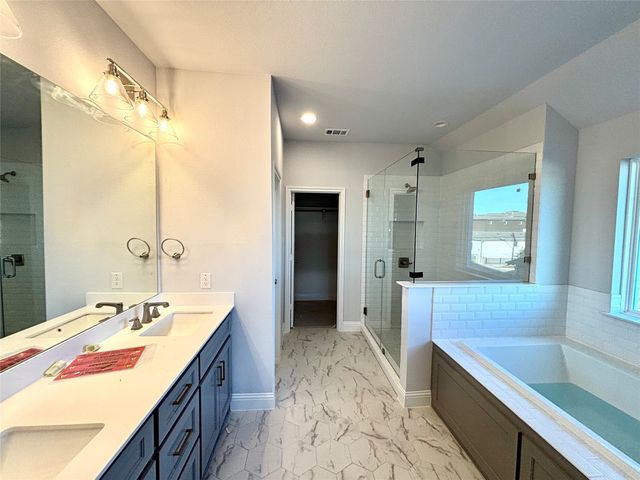 402 Sunset Lane, Fort Worth, TX 76114