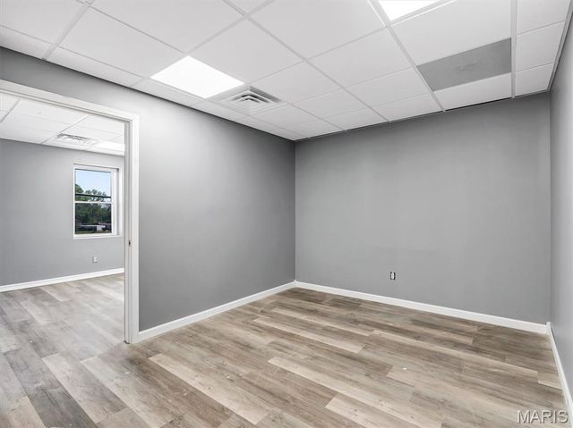 8808 Saint Charles Rock Road Road, St Louis, MO 63114