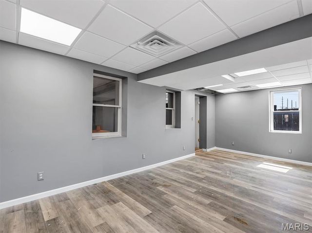 8808 Saint Charles Rock Road Road, St Louis, MO 63114