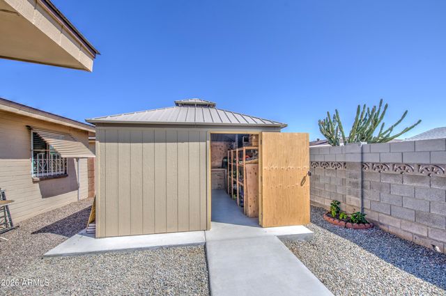 4023 E CLOVIS Circle, Mesa, AZ 85206