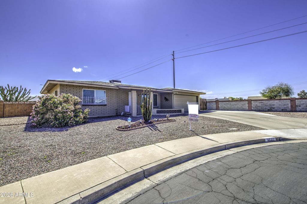 4023 E CLOVIS Circle, Mesa, AZ 85206 — photo 2