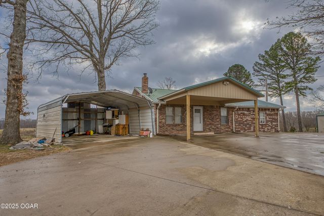 327 Pendergraft Road, Noel, MO 64854