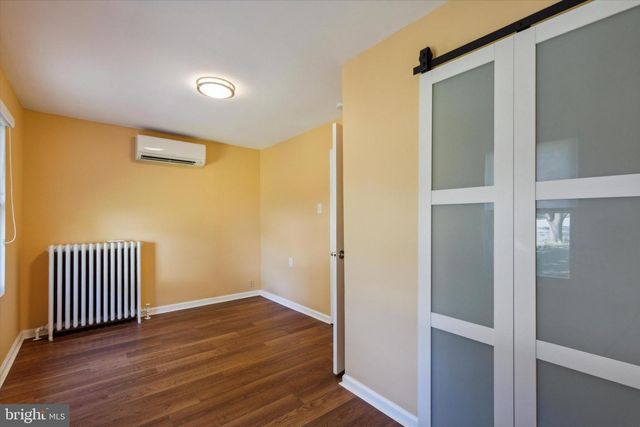 332 SPRING MILL AVE, Conshohocken, PA 19428