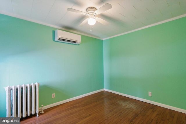 332 SPRING MILL AVE, Conshohocken, PA 19428