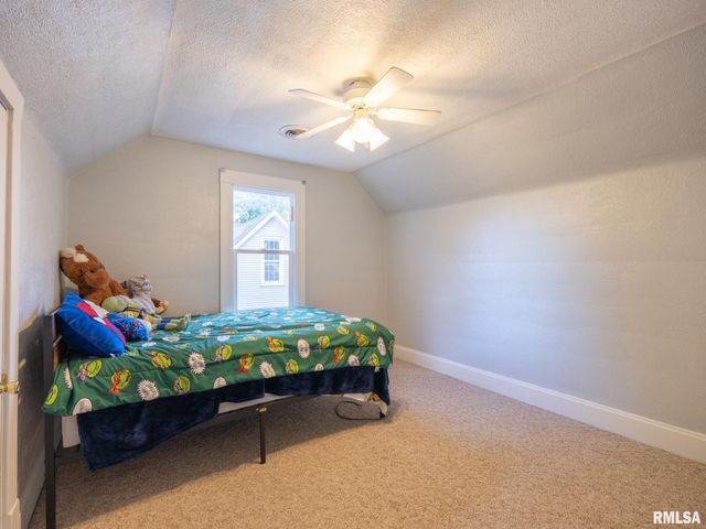 1306 CATHERINE Street, Pekin, IL 61554