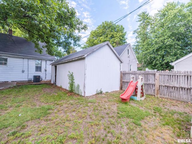 1306 CATHERINE Street, Pekin, IL 61554