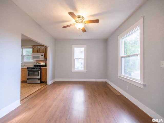 1306 CATHERINE Street, Pekin, IL 61554