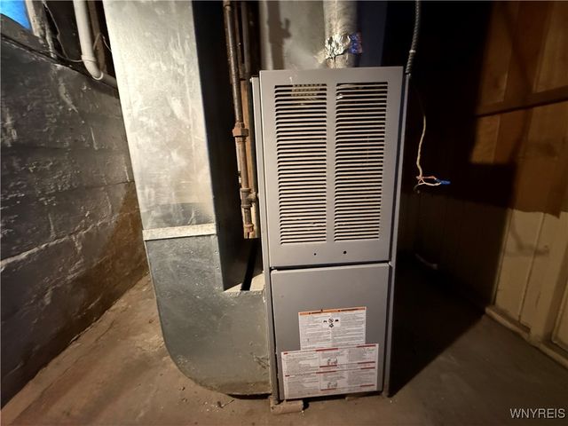 661 Minnesota Avenue, Buffalo, NY 14215