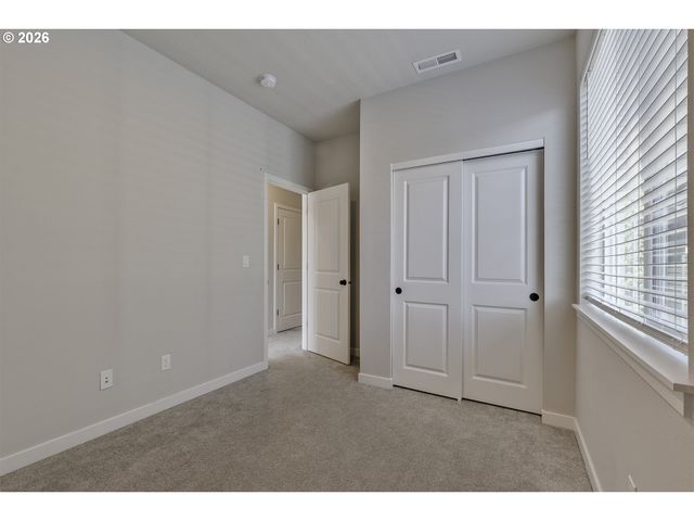 3382 Se BROOKWOOD Ave, Hillsboro, OR 97123