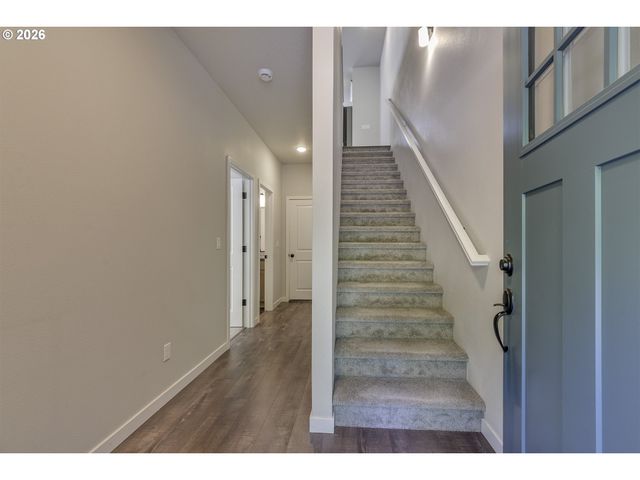 3382 Se BROOKWOOD Ave, Hillsboro, OR 97123