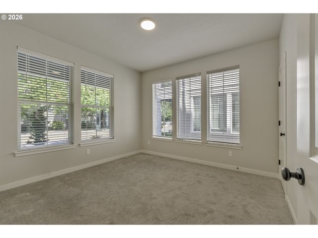 3382 Se BROOKWOOD Ave, Hillsboro, OR 97123