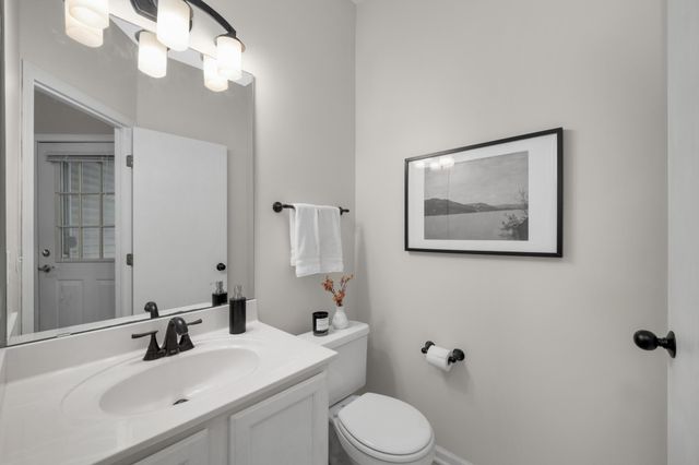 2198 Water Lilly Lane, Eagan, MN 55122