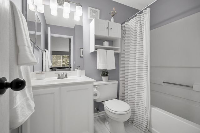 2198 Water Lilly Lane, Eagan, MN 55122