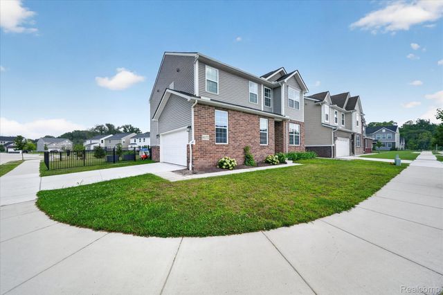 41372 Snowdon Drive, Clinton Charter Township, MI 48038