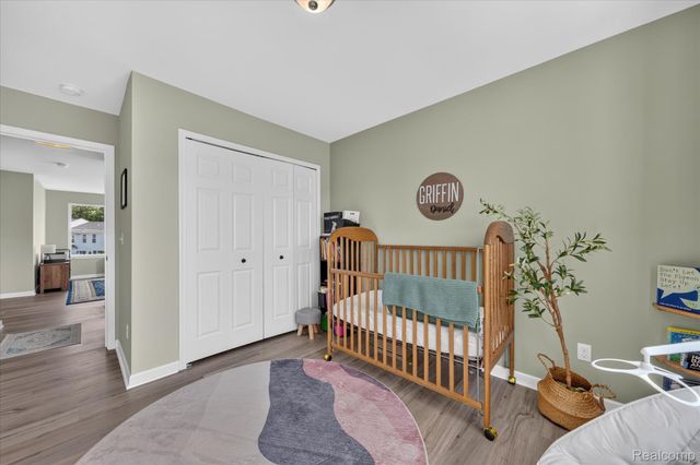 41372 Snowdon Drive, Clinton Charter Township, MI 48038