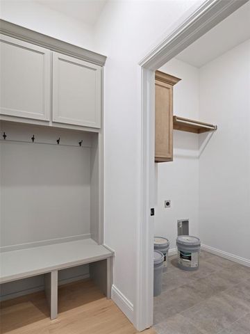 16208 Dakota Drive, Oklahoma City, OK 73170