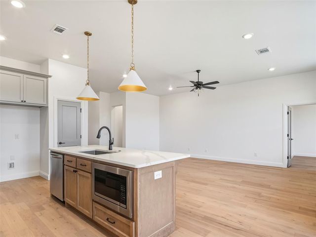 16208 Dakota Drive, Oklahoma City, OK 73170