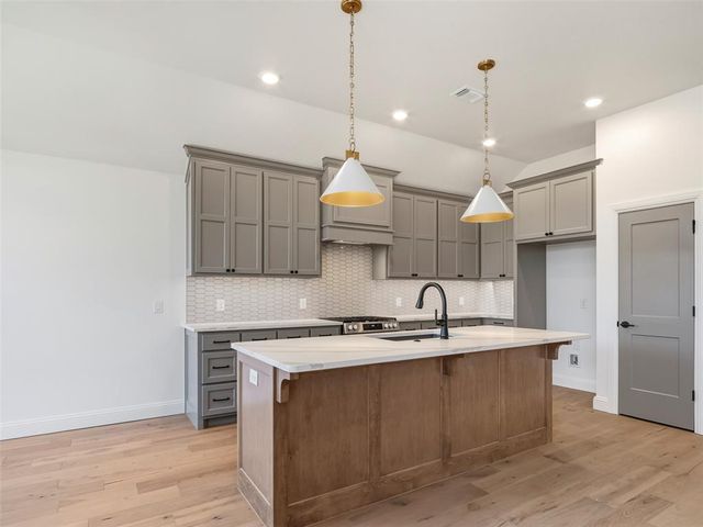 16208 Dakota Drive, Oklahoma City, OK 73170