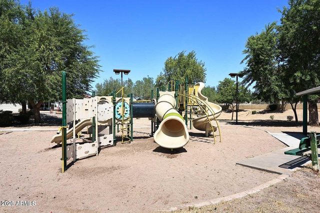 6222 W Warner Street, Phoenix, AZ 85043