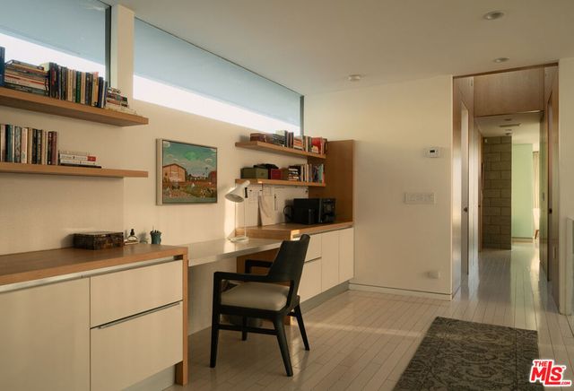 1215 Chickory Lane, Los Angeles, CA 90049