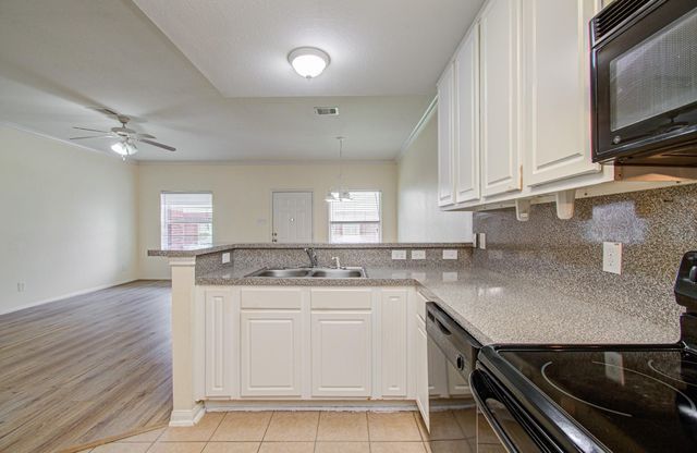 3815 Shire Valley Drive, Missouri City, TX 77459