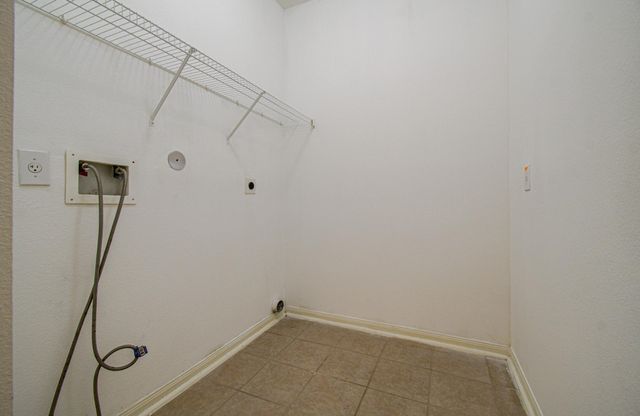3815 Shire Valley Drive, Missouri City, TX 77459