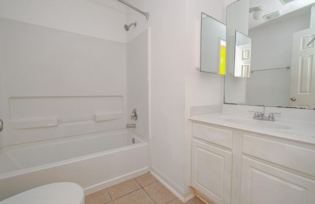 3815 Shire Valley Drive, Missouri City, TX 77459