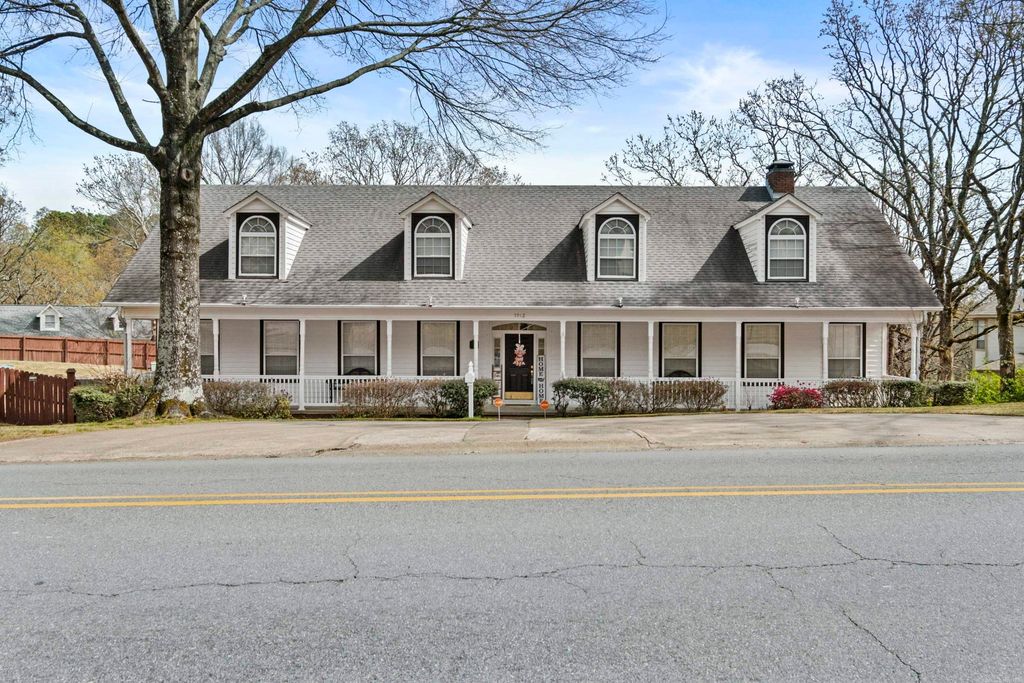 5912 North Hills Blvd, North Little Rock, AR 72116