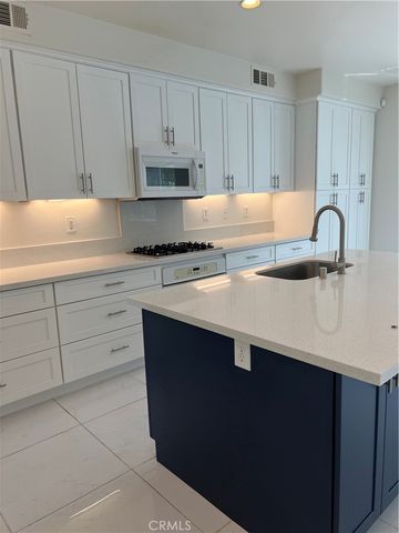 6552 Gold Dust Street, Eastvale, CA 92880