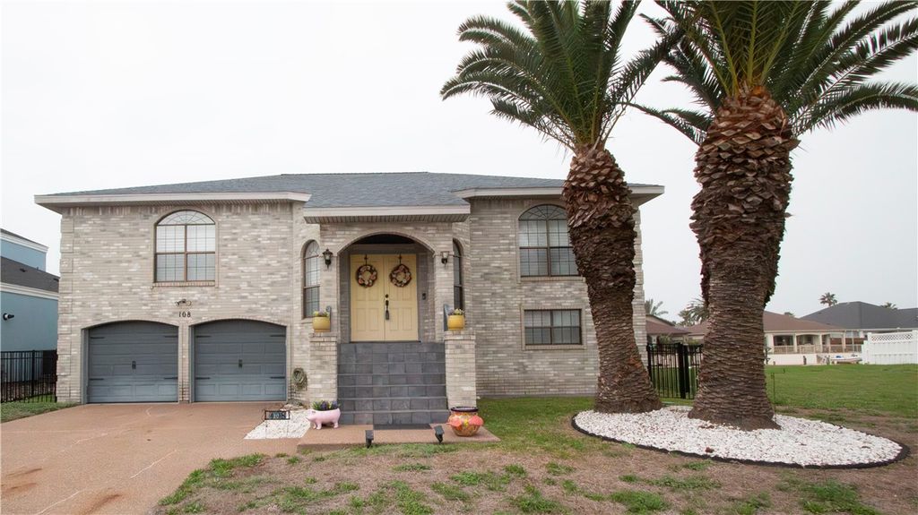 108 Tarpon Ct, Aransas Pass, TX 78336 — photo 2