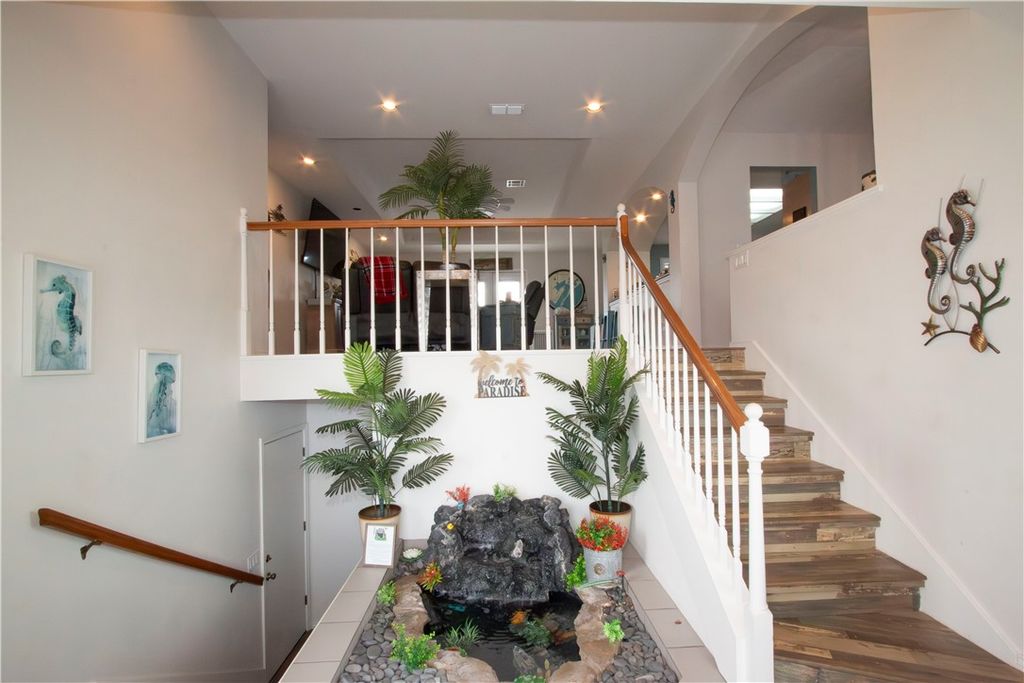 108 Tarpon Ct, Aransas Pass, TX 78336 — photo 4
