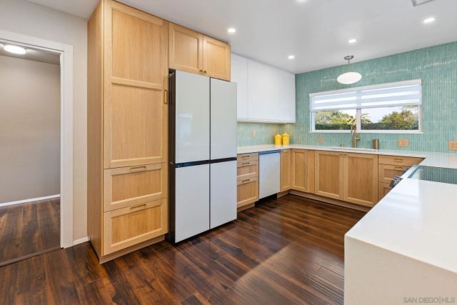 1920 Bernardo, Escondido, CA 92025