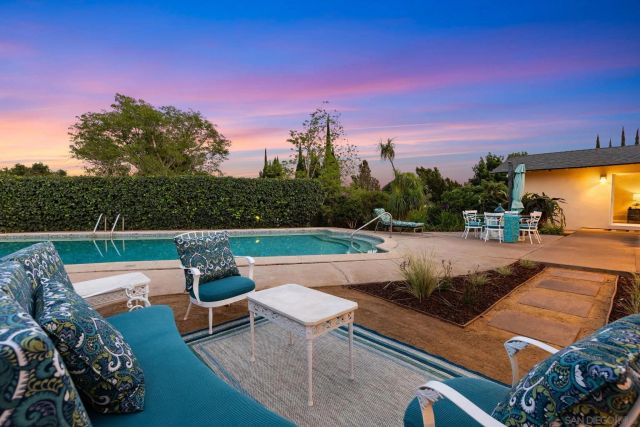 1920 Bernardo, Escondido, CA 92025