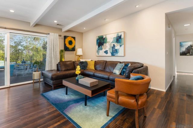 1920 Bernardo, Escondido, CA 92025