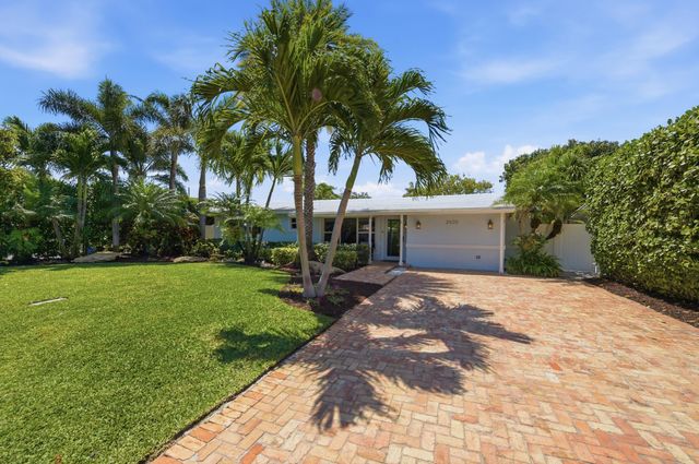 2600 NE 20th Street, Pompano Beach, FL 33062