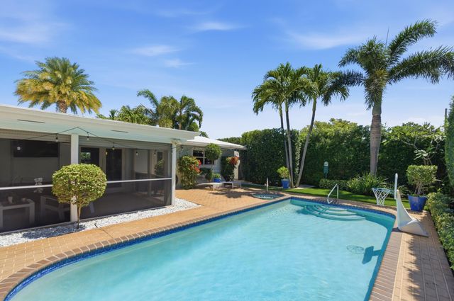 2600 NE 20th Street, Pompano Beach, FL 33062