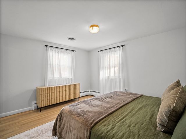 8 Francella Rd, Methuen, MA 01844