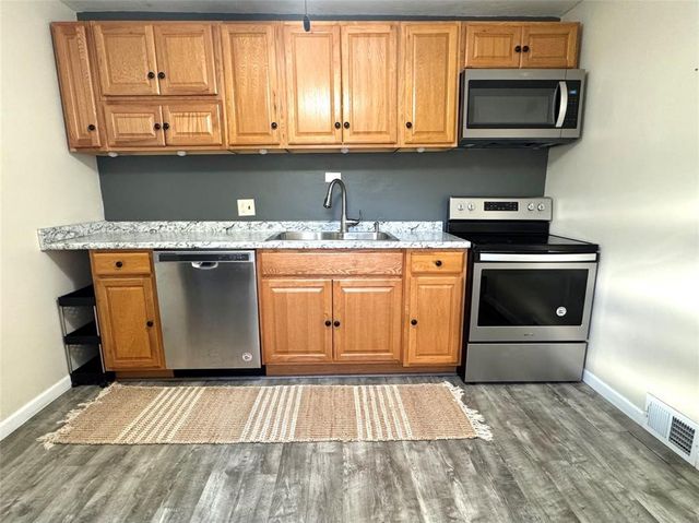 3336 EAST Avenue, Erie, PA 16504