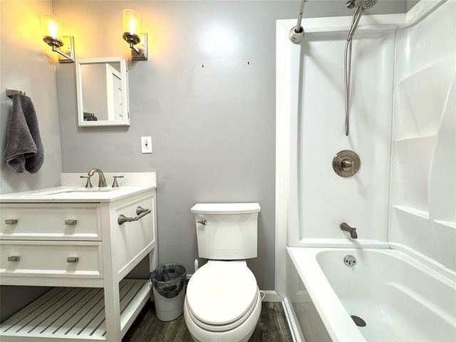 3336 EAST Avenue, Erie, PA 16504