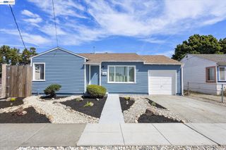 1220 Gilmore Dr, San Leandro, CA 94577