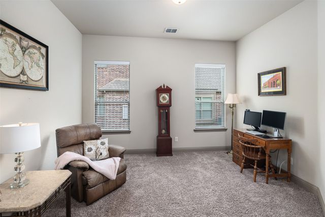 7825 Woodcreek Way, Sachse, TX 75048