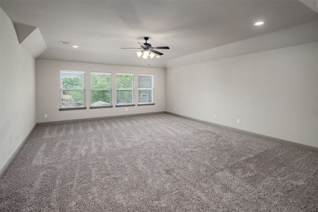 7825 Woodcreek Way, Sachse, TX 75048